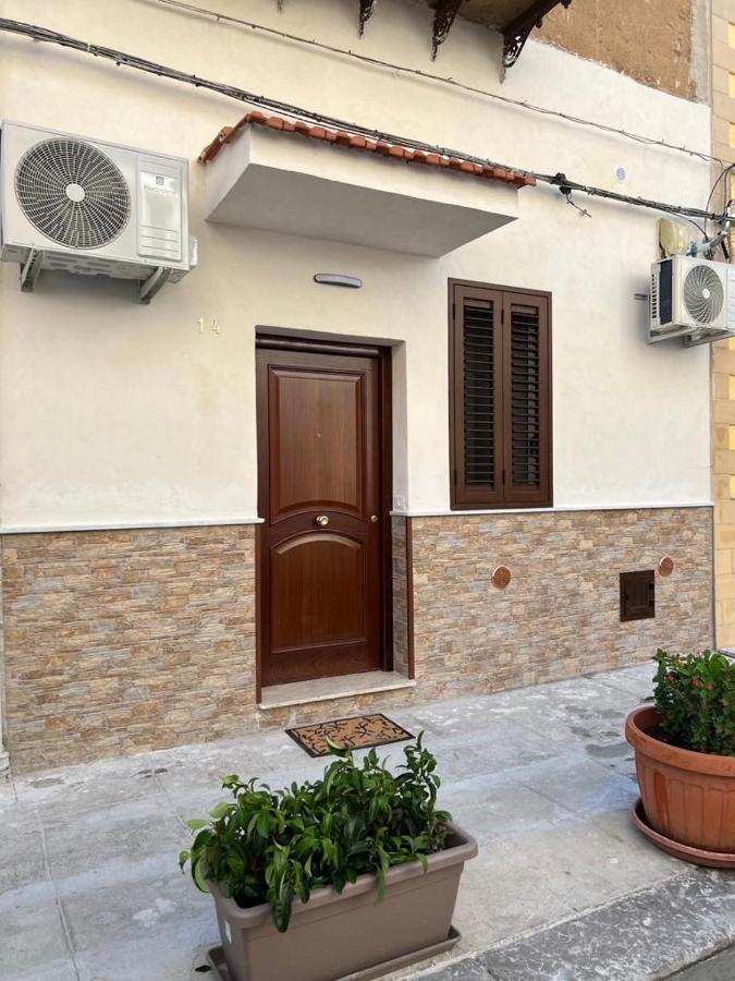 Annare Apartment Палермо Екстериор снимка